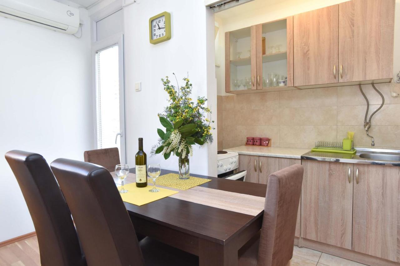 Apartment Near Old Town Budva Exterior photo