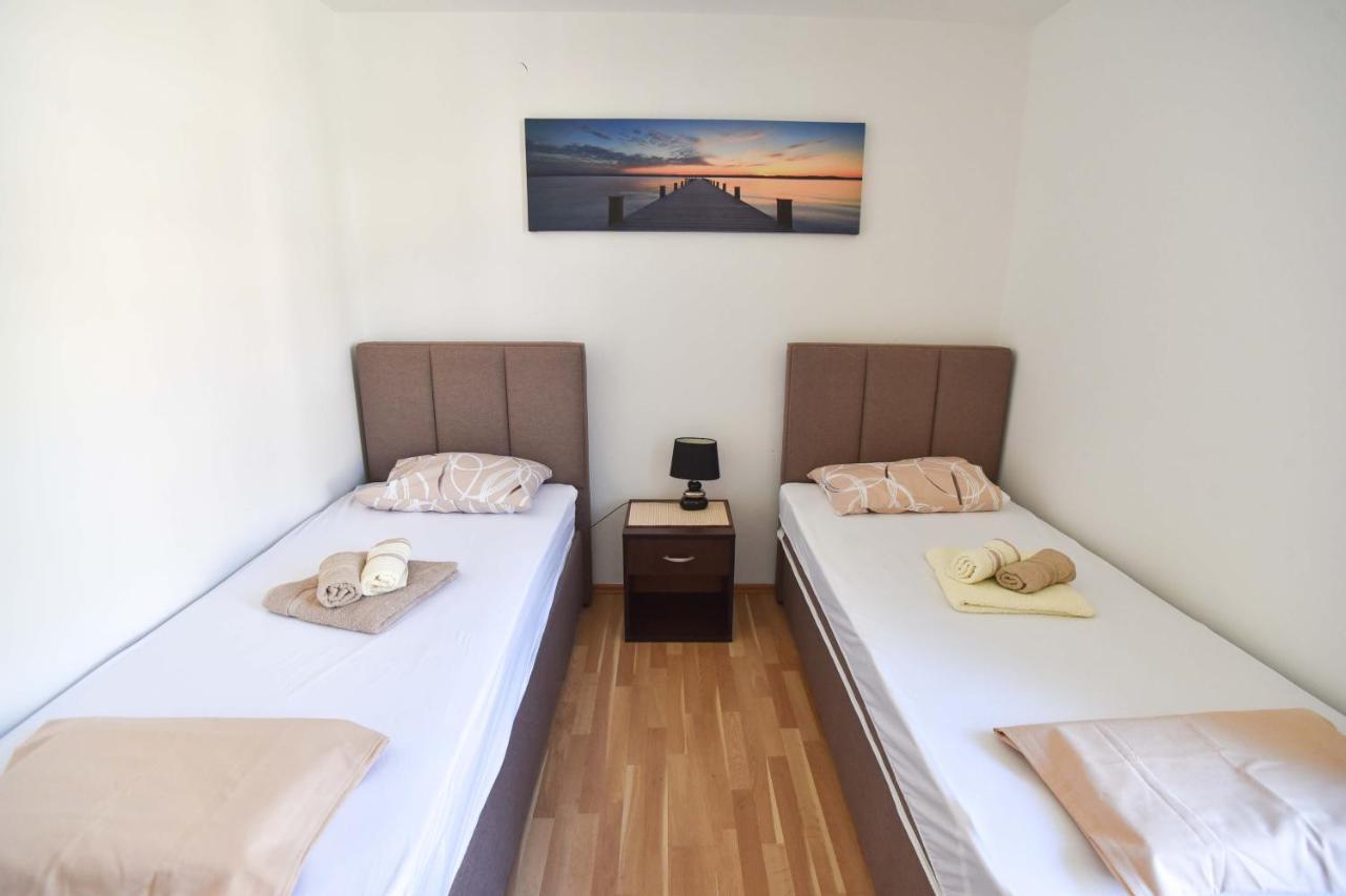 Apartment Near Old Town Budva Exterior photo
